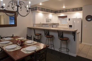French Quarter Resort | 1 Bedroom Condo